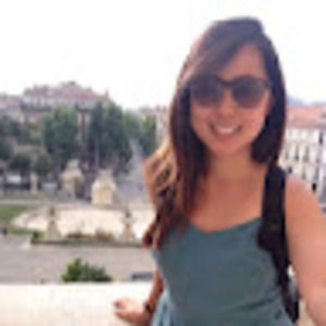 Meet your Posher, Laura